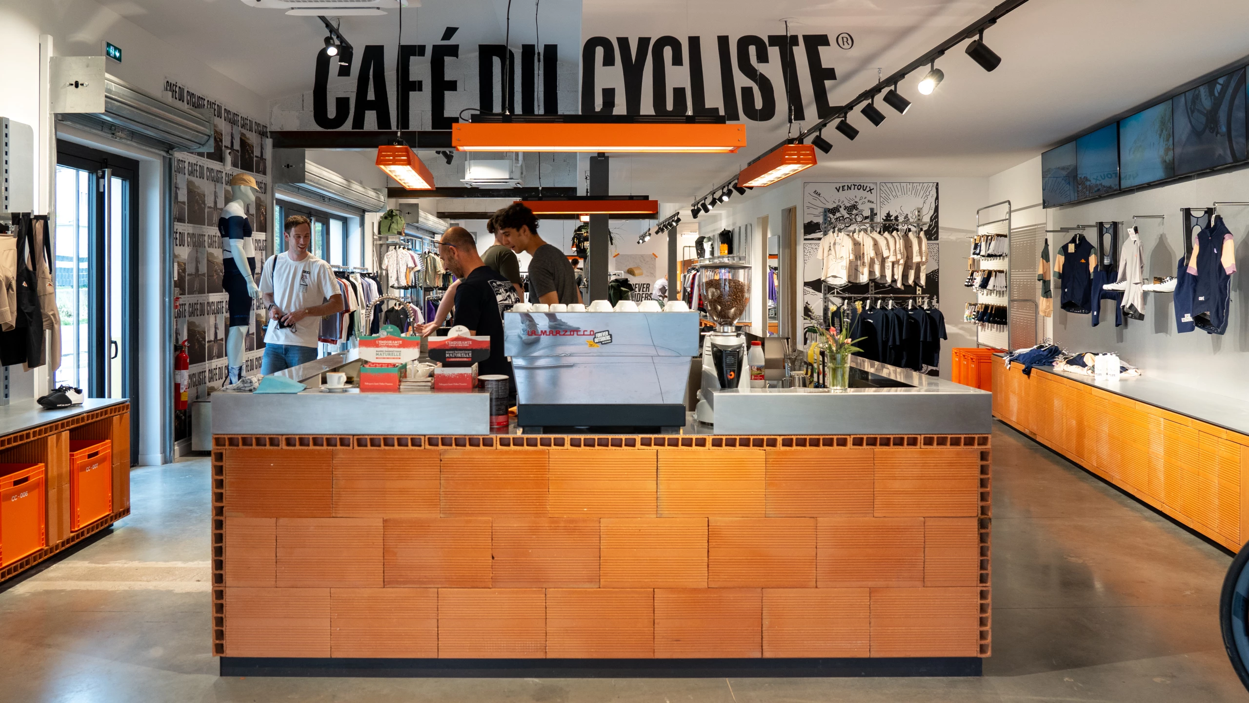 Magasin Café du Cycliste Bédoin